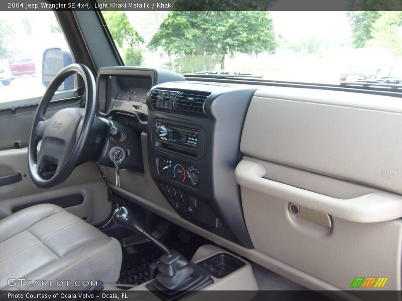 Light Khaki Metallic / Khaki 2004 Jeep Wrangler SE 4x4