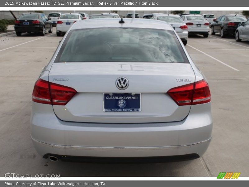 Reflex Silver Metallic / Titan Black 2015 Volkswagen Passat TDI SEL Premium Sedan