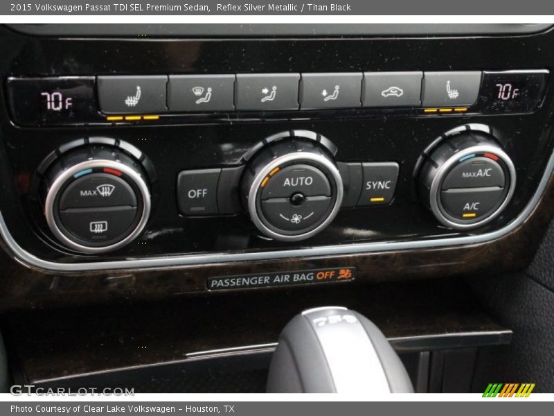 Reflex Silver Metallic / Titan Black 2015 Volkswagen Passat TDI SEL Premium Sedan