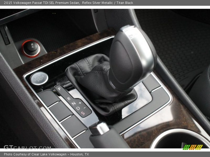 Reflex Silver Metallic / Titan Black 2015 Volkswagen Passat TDI SEL Premium Sedan