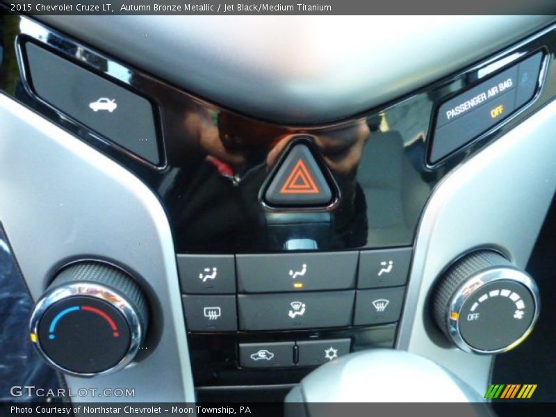 Autumn Bronze Metallic / Jet Black/Medium Titanium 2015 Chevrolet Cruze LT