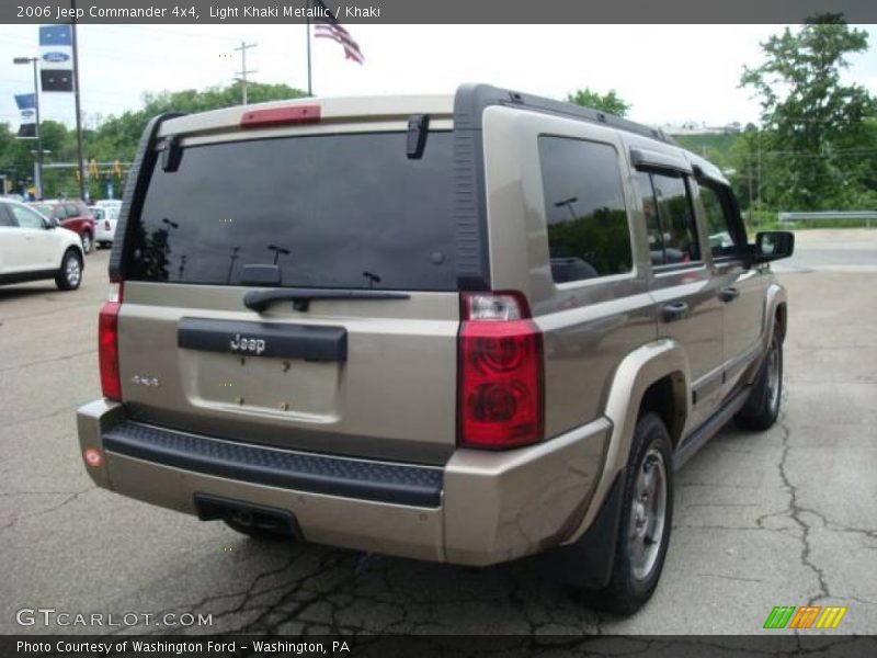 Light Khaki Metallic / Khaki 2006 Jeep Commander 4x4