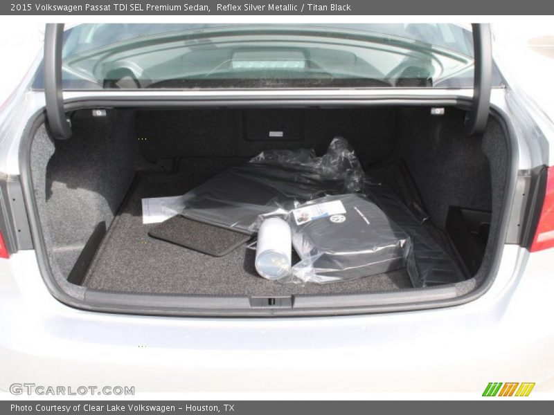Reflex Silver Metallic / Titan Black 2015 Volkswagen Passat TDI SEL Premium Sedan