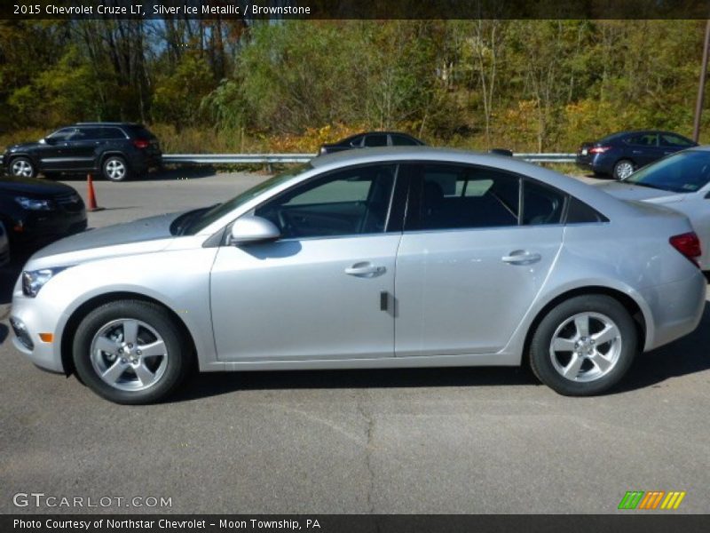 Silver Ice Metallic / Brownstone 2015 Chevrolet Cruze LT