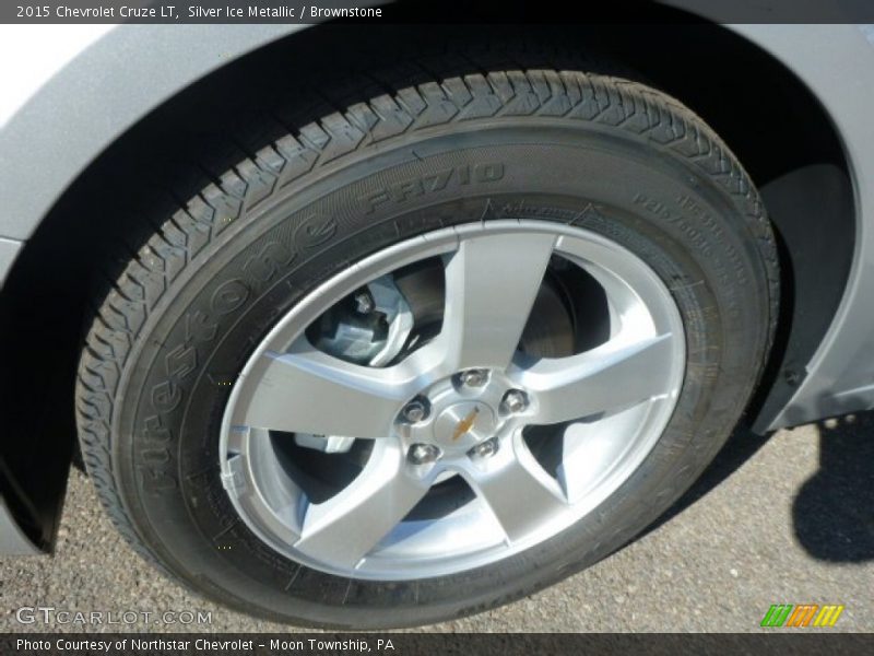 Silver Ice Metallic / Brownstone 2015 Chevrolet Cruze LT