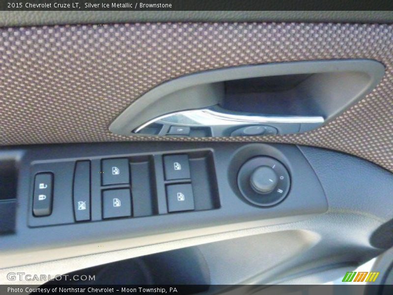 Silver Ice Metallic / Brownstone 2015 Chevrolet Cruze LT