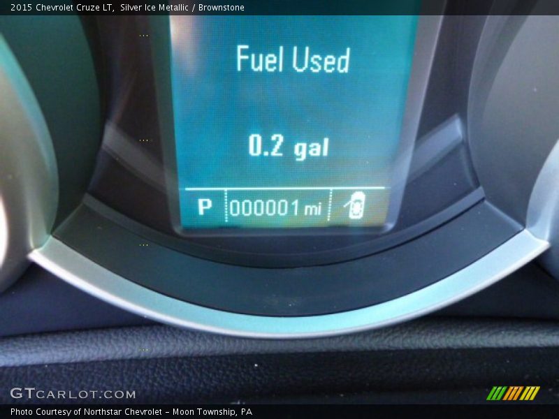 Silver Ice Metallic / Brownstone 2015 Chevrolet Cruze LT