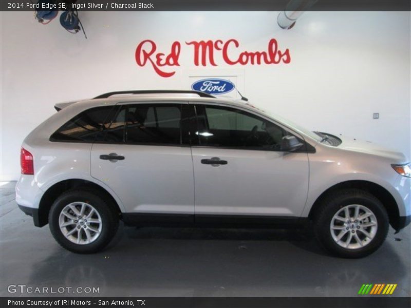 Ingot Silver / Charcoal Black 2014 Ford Edge SE