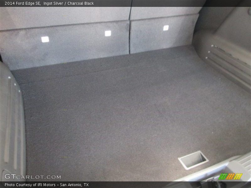 Ingot Silver / Charcoal Black 2014 Ford Edge SE