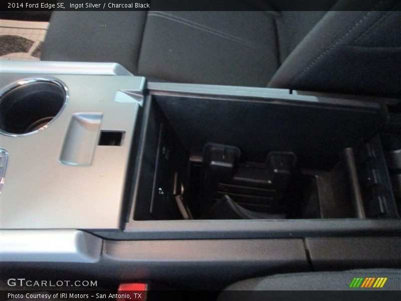 Ingot Silver / Charcoal Black 2014 Ford Edge SE