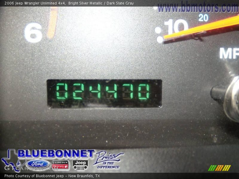 Bright Silver Metallic / Dark Slate Gray 2006 Jeep Wrangler Unlimited 4x4
