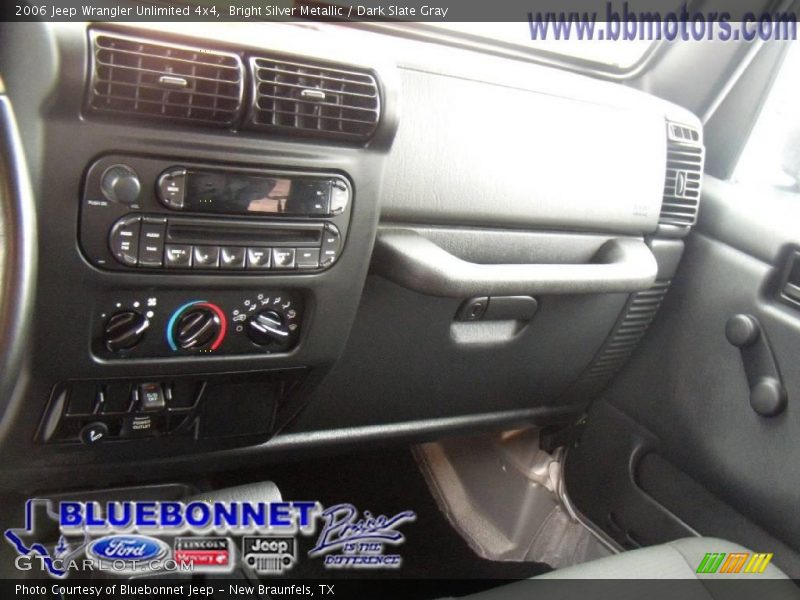 Bright Silver Metallic / Dark Slate Gray 2006 Jeep Wrangler Unlimited 4x4
