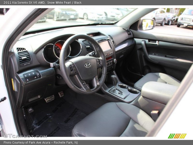 Snow White Pearl / Black 2011 Kia Sorento SX V6 AWD