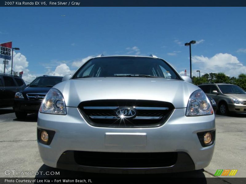 Fine Silver / Gray 2007 Kia Rondo EX V6
