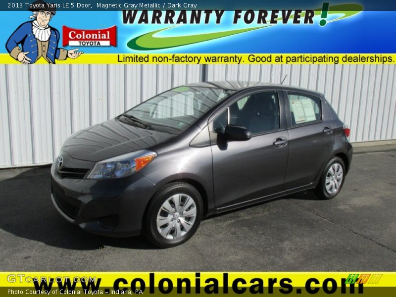 Magnetic Gray Metallic / Dark Gray 2013 Toyota Yaris LE 5 Door