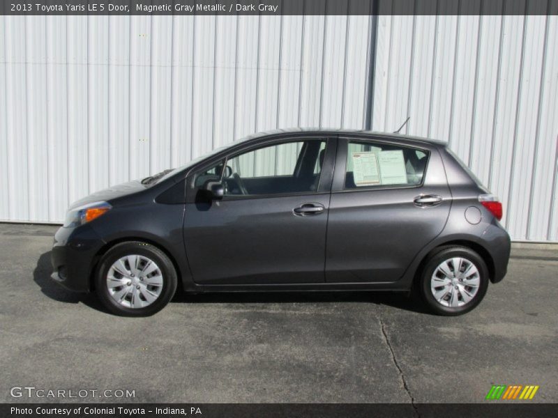 Magnetic Gray Metallic / Dark Gray 2013 Toyota Yaris LE 5 Door