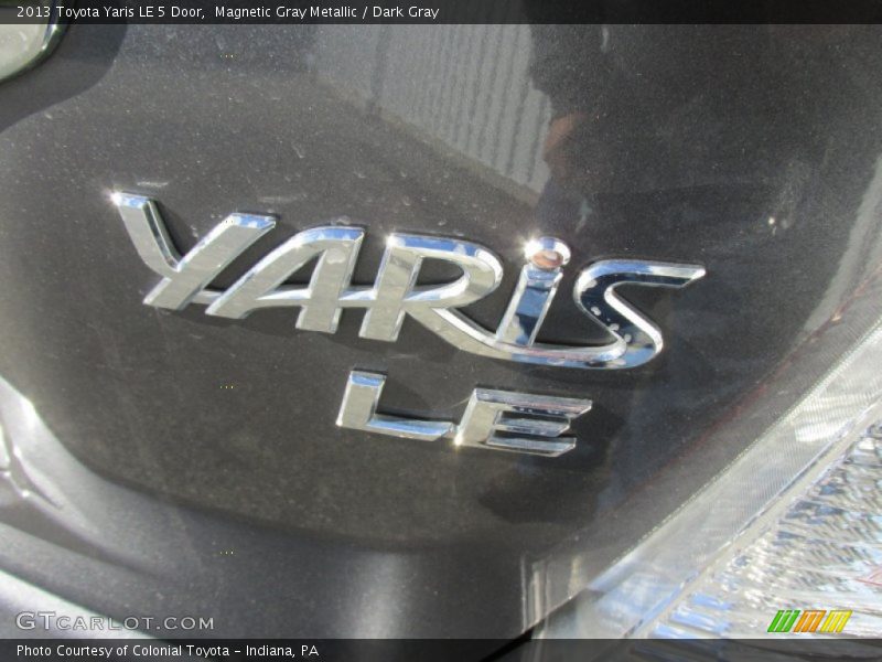 Magnetic Gray Metallic / Dark Gray 2013 Toyota Yaris LE 5 Door