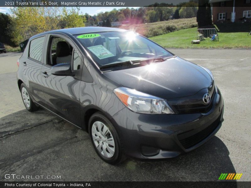 Magnetic Gray Metallic / Dark Gray 2013 Toyota Yaris LE 5 Door