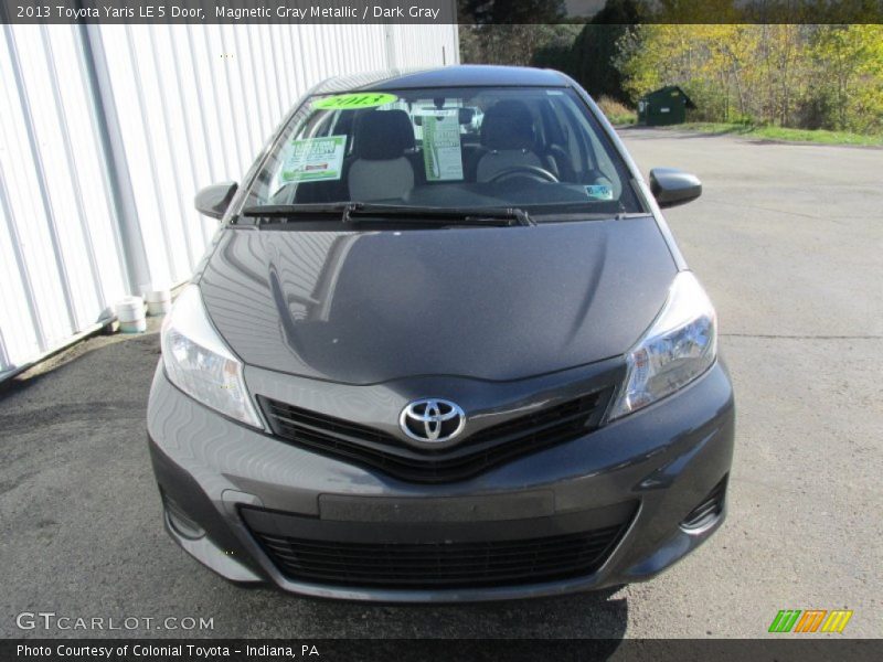 Magnetic Gray Metallic / Dark Gray 2013 Toyota Yaris LE 5 Door