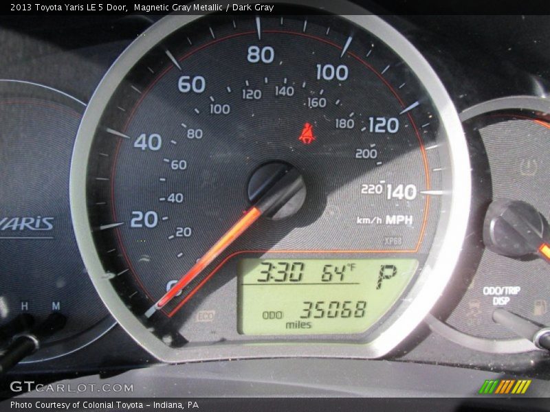 Magnetic Gray Metallic / Dark Gray 2013 Toyota Yaris LE 5 Door