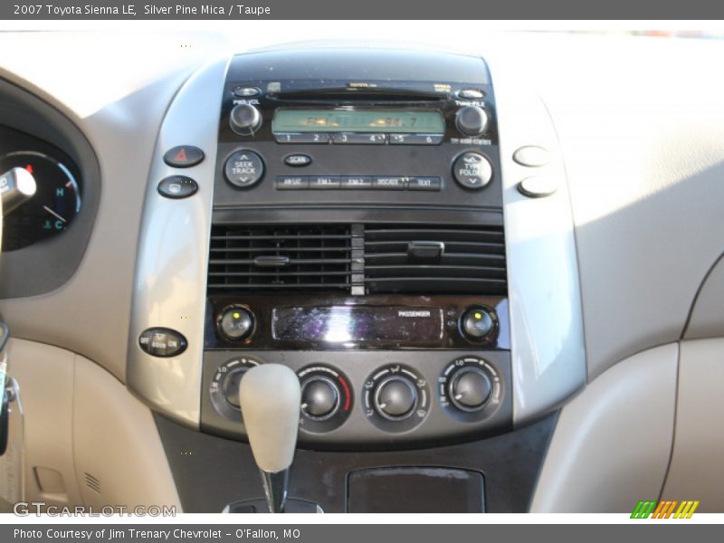 Silver Pine Mica / Taupe 2007 Toyota Sienna LE