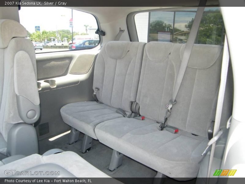 Silver / Gray 2007 Kia Sedona LX