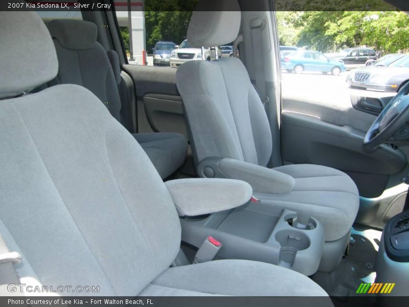 Silver / Gray 2007 Kia Sedona LX