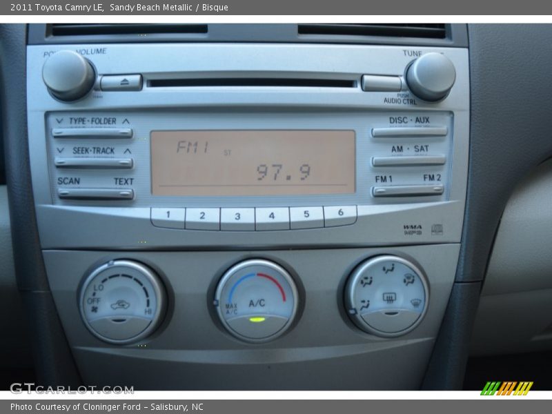 Sandy Beach Metallic / Bisque 2011 Toyota Camry LE