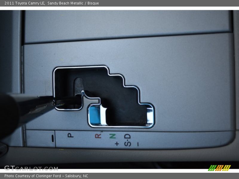 Sandy Beach Metallic / Bisque 2011 Toyota Camry LE