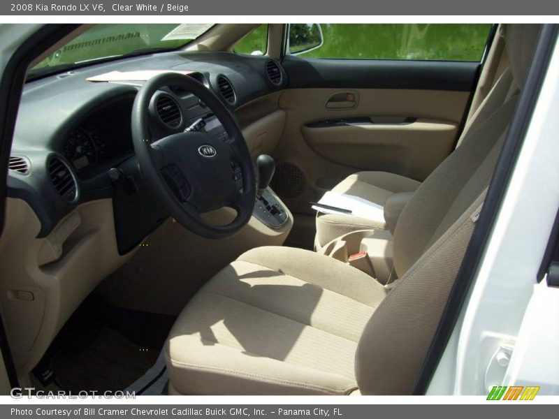 Clear White / Beige 2008 Kia Rondo LX V6