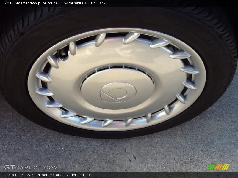 Crystal White / Plain Black 2013 Smart fortwo pure coupe