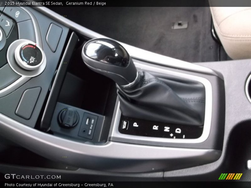 Geranium Red / Beige 2015 Hyundai Elantra SE Sedan