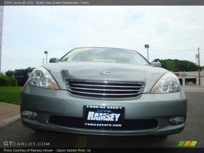Mystic Sea Green Opalescent / Ivory 2004 Lexus ES 330
