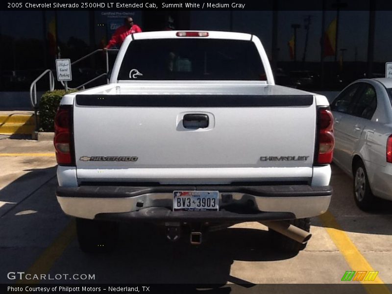 Summit White / Medium Gray 2005 Chevrolet Silverado 2500HD LT Extended Cab