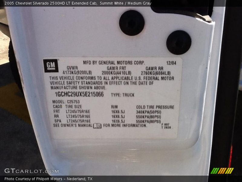 Summit White / Medium Gray 2005 Chevrolet Silverado 2500HD LT Extended Cab