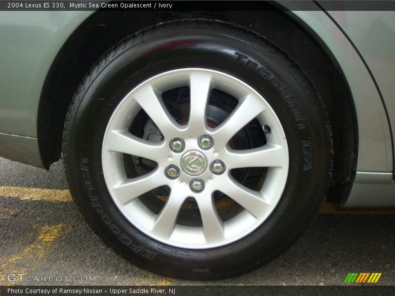 Mystic Sea Green Opalescent / Ivory 2004 Lexus ES 330