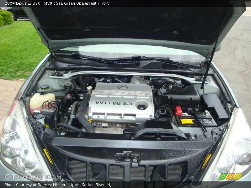Mystic Sea Green Opalescent / Ivory 2004 Lexus ES 330