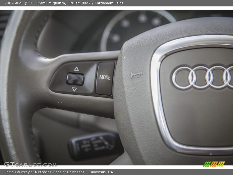 Brilliant Black / Cardamom Beige 2009 Audi Q5 3.2 Premium quattro