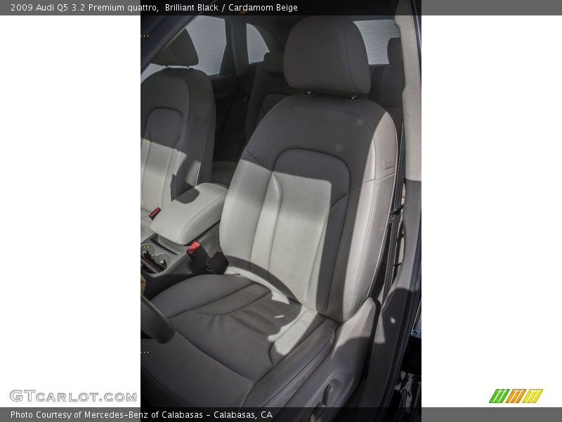 Brilliant Black / Cardamom Beige 2009 Audi Q5 3.2 Premium quattro