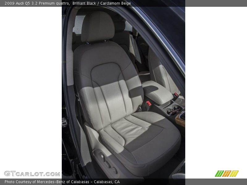 Brilliant Black / Cardamom Beige 2009 Audi Q5 3.2 Premium quattro