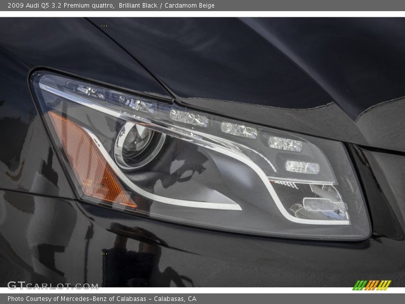 Brilliant Black / Cardamom Beige 2009 Audi Q5 3.2 Premium quattro