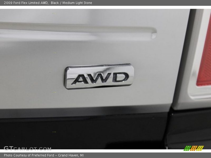 Black / Medium Light Stone 2009 Ford Flex Limited AWD