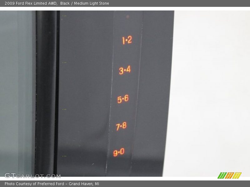 Black / Medium Light Stone 2009 Ford Flex Limited AWD