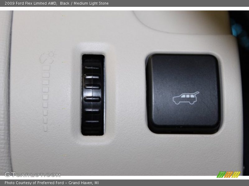 Black / Medium Light Stone 2009 Ford Flex Limited AWD