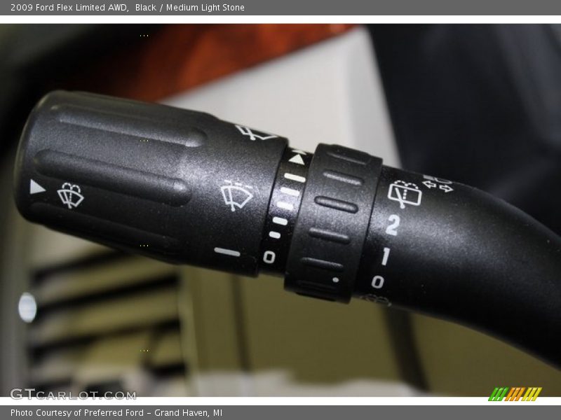 Black / Medium Light Stone 2009 Ford Flex Limited AWD