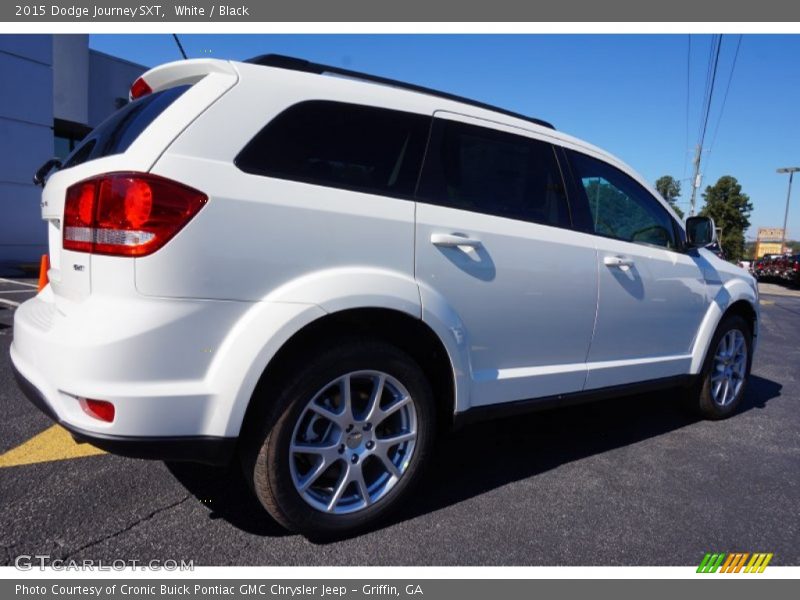 White / Black 2015 Dodge Journey SXT