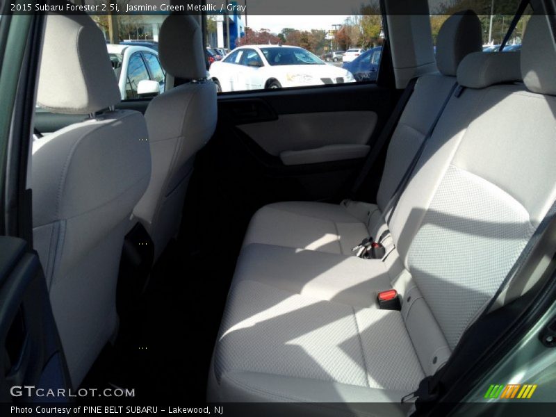 Jasmine Green Metallic / Gray 2015 Subaru Forester 2.5i