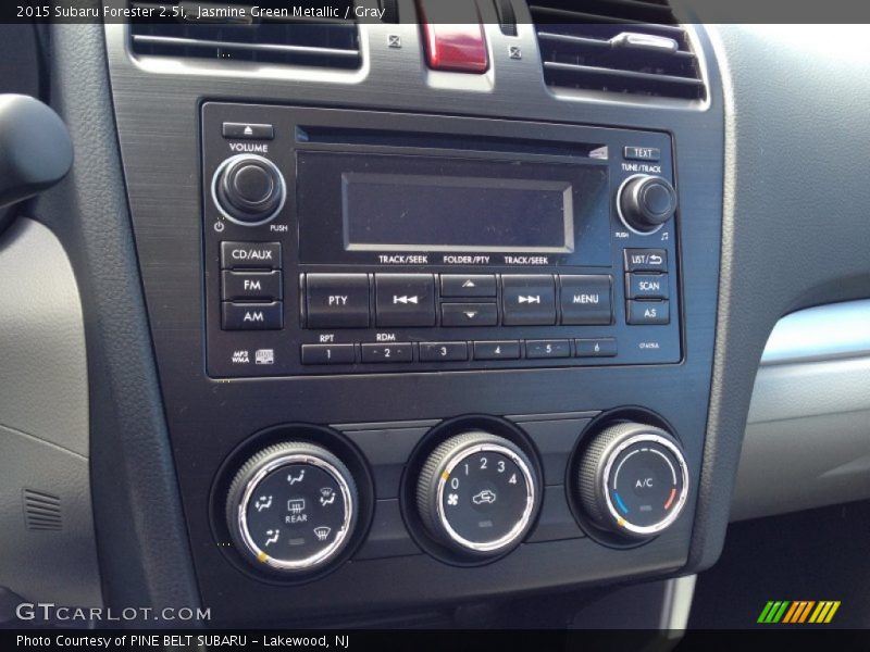 Jasmine Green Metallic / Gray 2015 Subaru Forester 2.5i