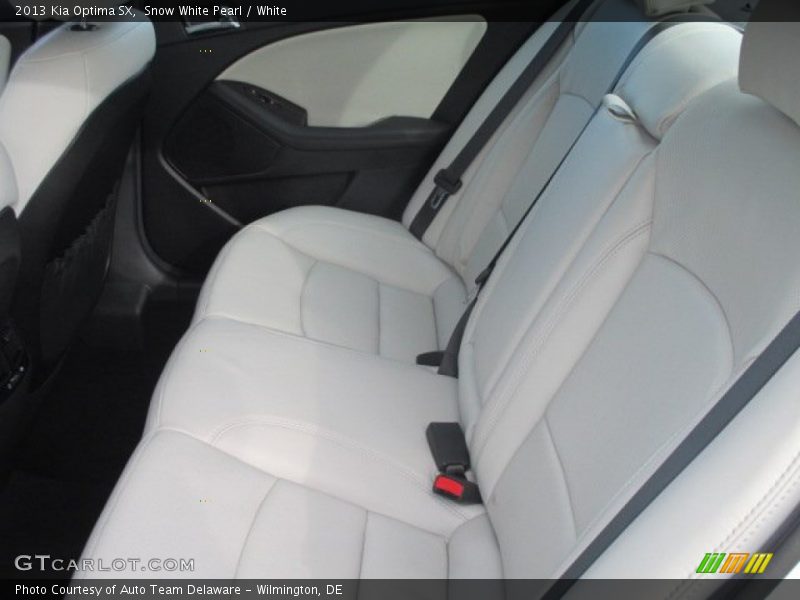 Snow White Pearl / White 2013 Kia Optima SX
