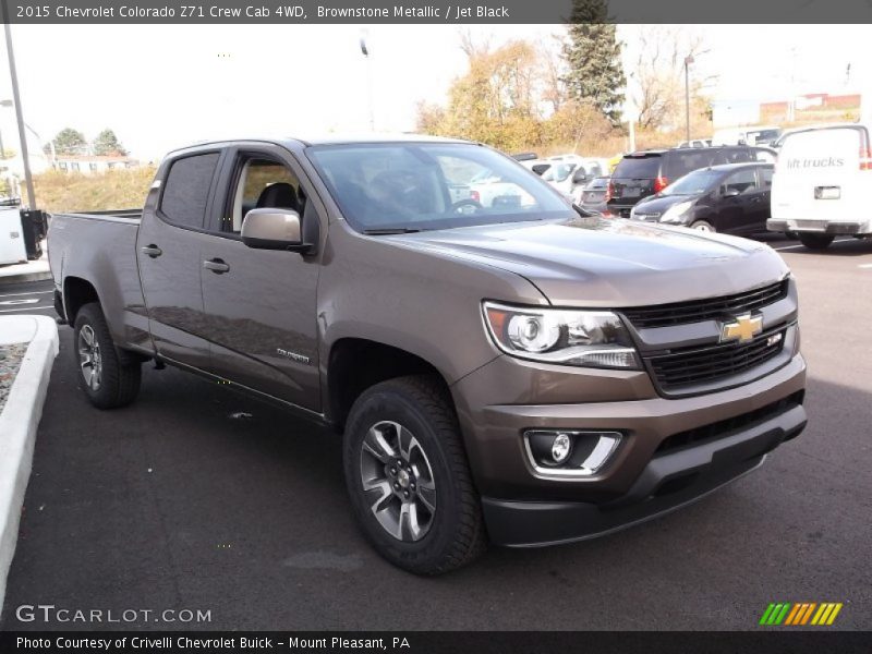 Front 3/4 View of 2015 Colorado Z71 Crew Cab 4WD